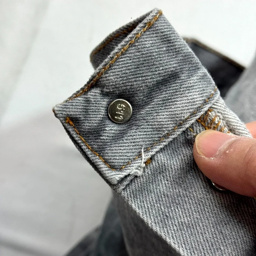 Levi's‎ 501 Straight Leg Button-Fly Jeans Mens Size 42x30 Gray Denim Cotton